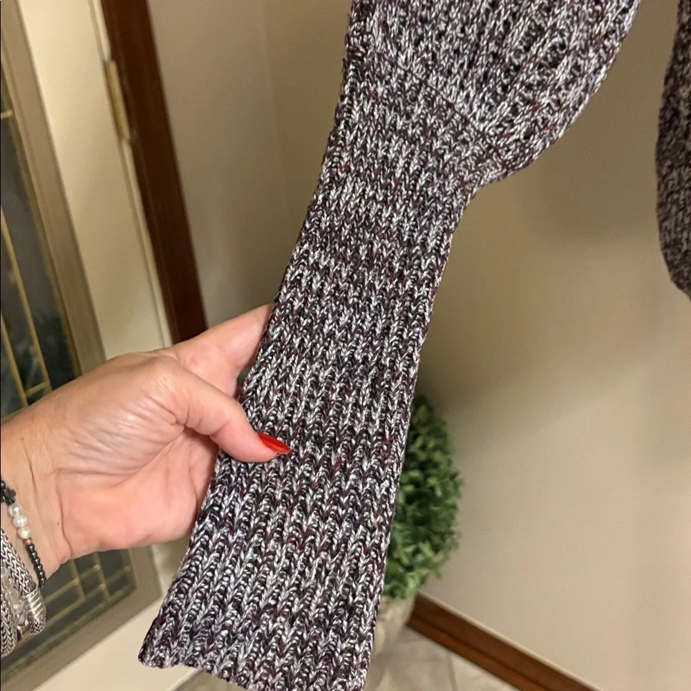 John + Jenn Textured open Knit Sweater Juliette long sleeves Purple gray size S